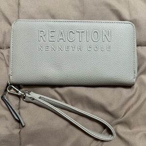 Kenneth Cole Reaction | Women’s Wallet | Gray